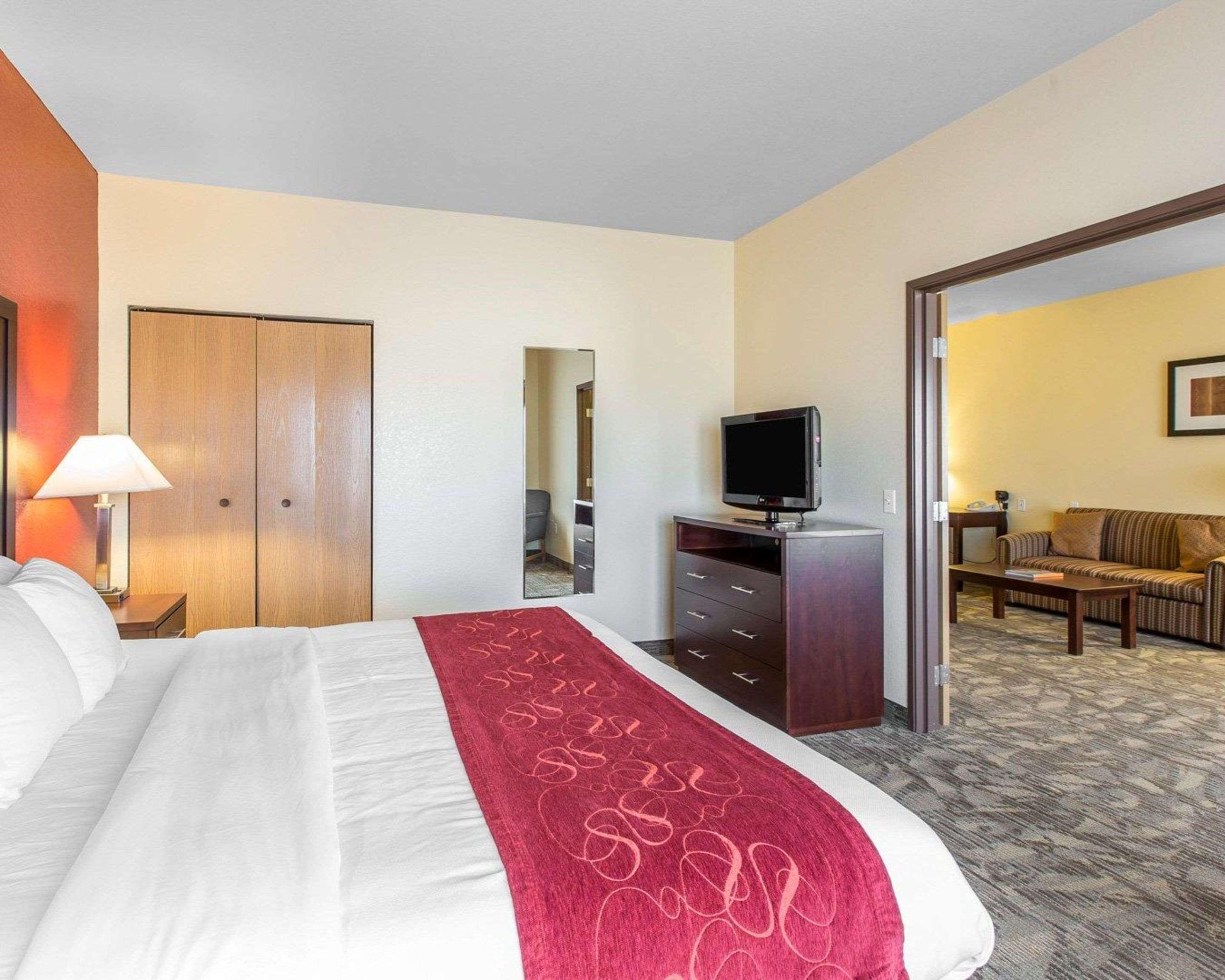 Hotel Comfort I-10